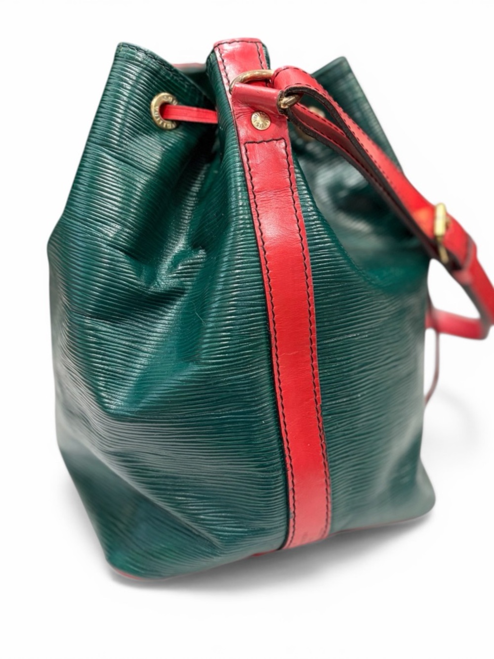 Louis Vuitton Epi Noé GM Restored Green & Red Vintage Bucket Bag - Picture 4 of 13